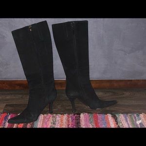 Via Spiga suede boots